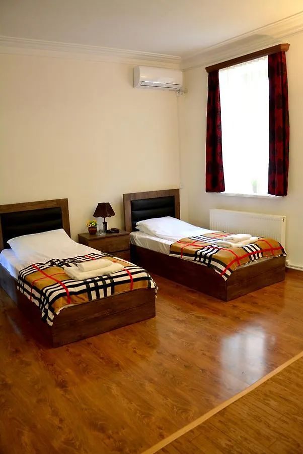 Hotel Canyon Tbilisi 0*,