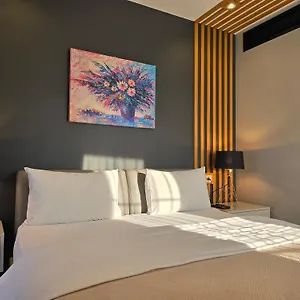 4* Otel Silver 39 Corner